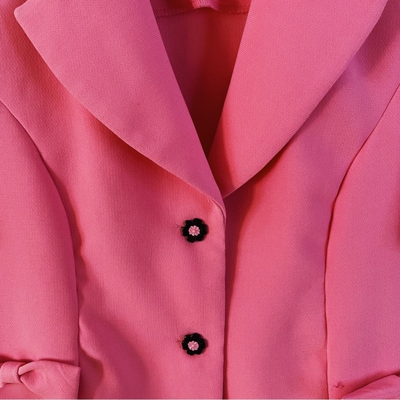 Studio I Short Sleeve Blazer - Picture 4 of 6